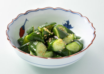 きゅうりの塩とごま油のサラダ