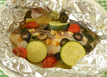 たいのアクアパッツァ風塩レモンホイル焼き